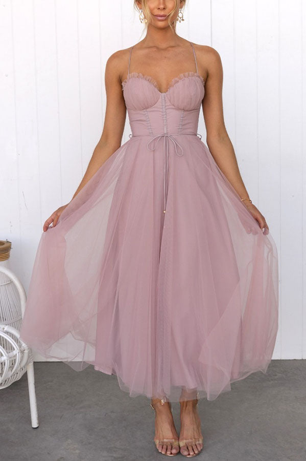 Stylish Bridesmaid Dress for Women | Flattering Corset Bodice & Elegant Tulle Skirt