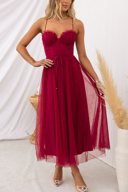Stylish Bridesmaid Dress for Women | Flattering Corset Bodice & Elegant Tulle Skirt