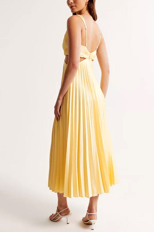 Stylish Maxi Dress for Women | Flattering Cut-Out Waist & Elegant Pleated Skirt