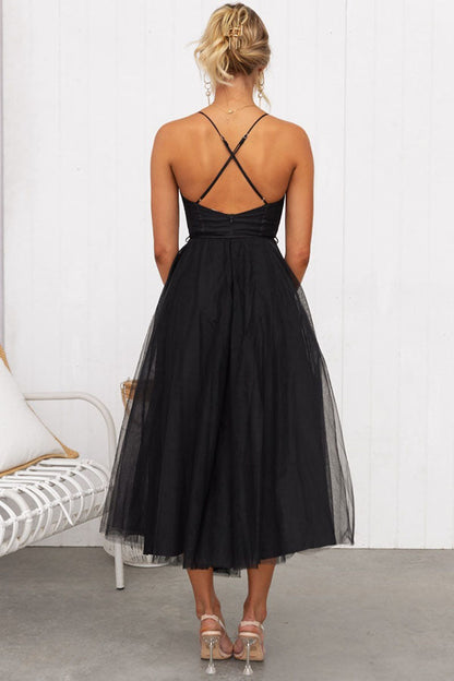 Stylish Bridesmaid Dress for Women | Flattering Corset Bodice & Elegant Tulle Skirt