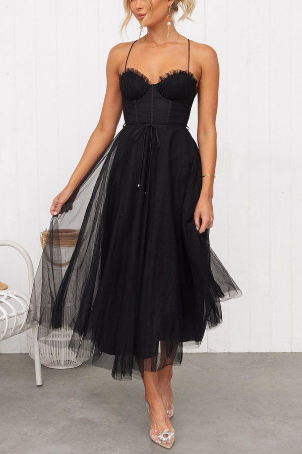 Stylish Bridesmaid Dress for Women | Flattering Corset Bodice & Elegant Tulle Skirt
